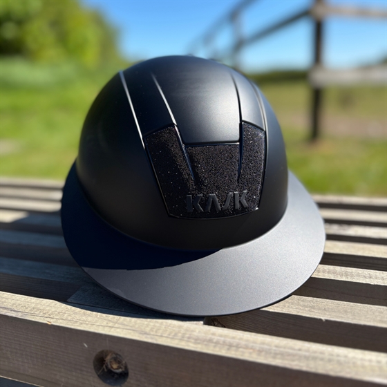 KASK Kooki Lady ridehjelm Black Matt med Swarowski 